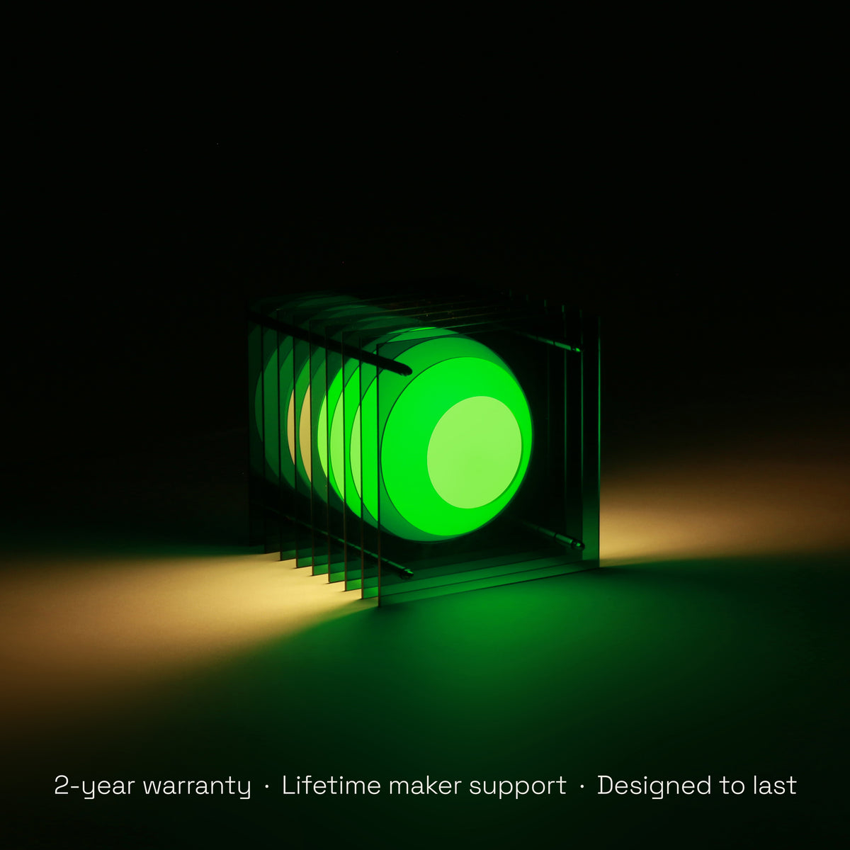 Lớp small square in green acrylic