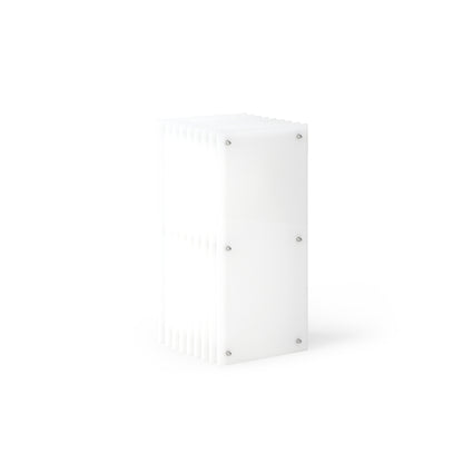 Lớp small rectangle in milky acrylic