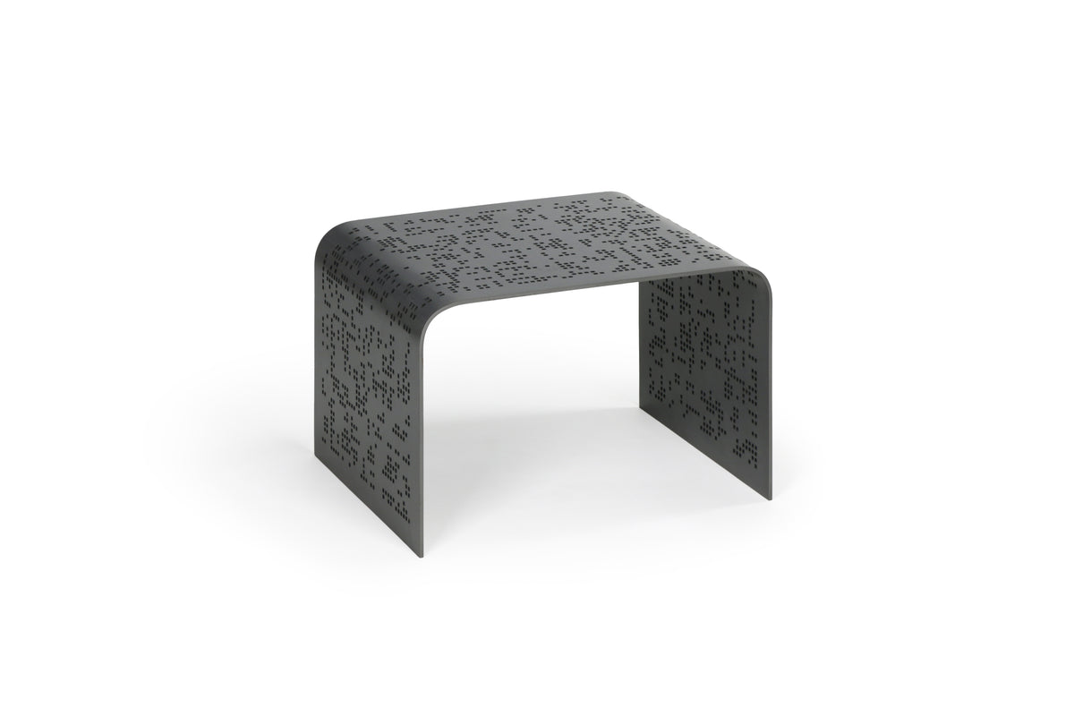 Điểm nesting table - Medium