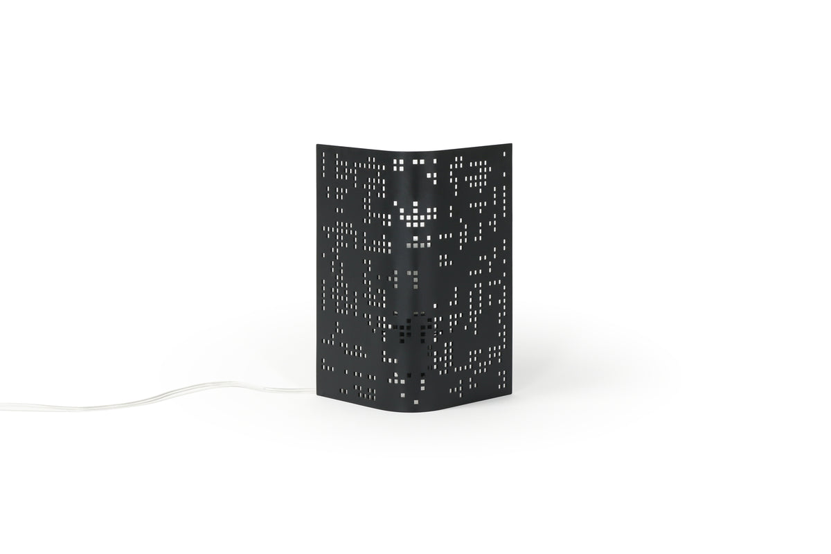 Điểm lamp in black