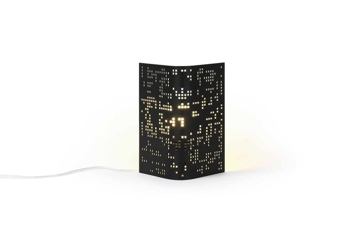 Điểm lamp in black